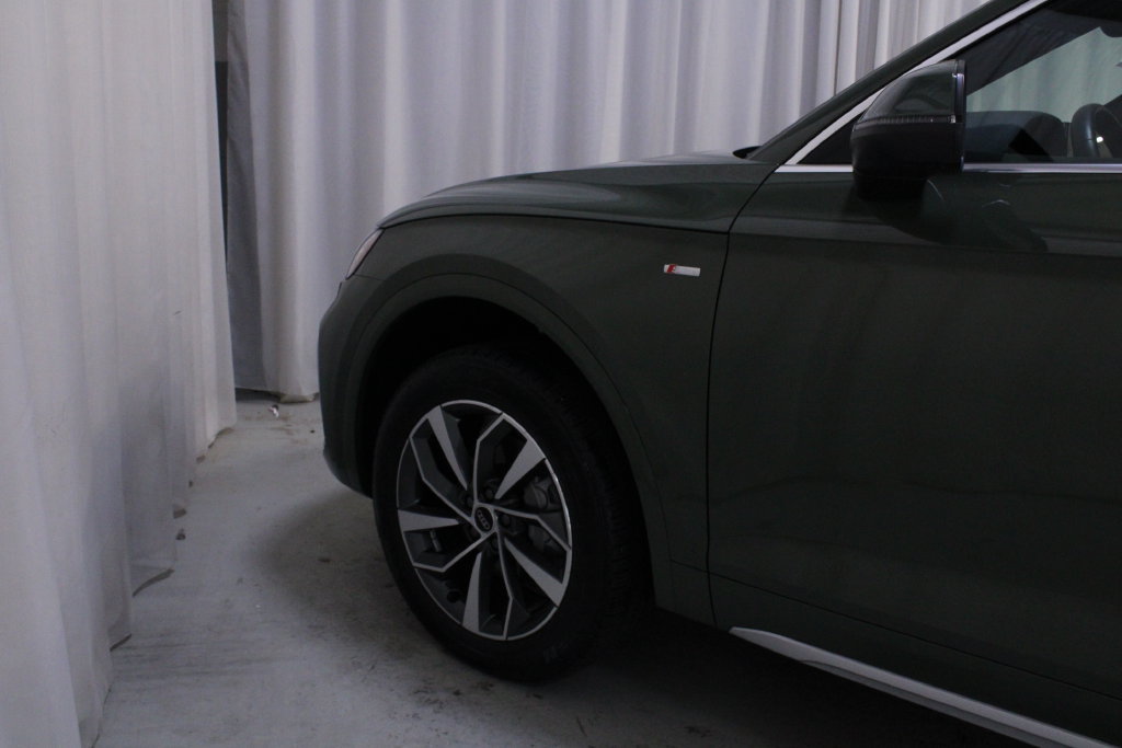 Used 2025 Audi Q5 2.0T Premium Plus AWD/4WD image 31