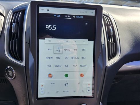 Used 2023 Ford Edge SEL w/ Convenience Package image 22