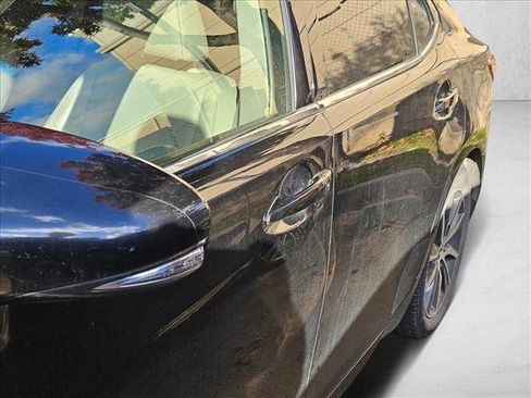 Used 2016 Lexus ES 300h w/ Premium Package w/Wood Trim image 13