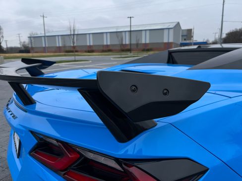 Used 2023 Chevrolet Corvette Stingray Premium Conv w/ Z51 Performance Package image 37