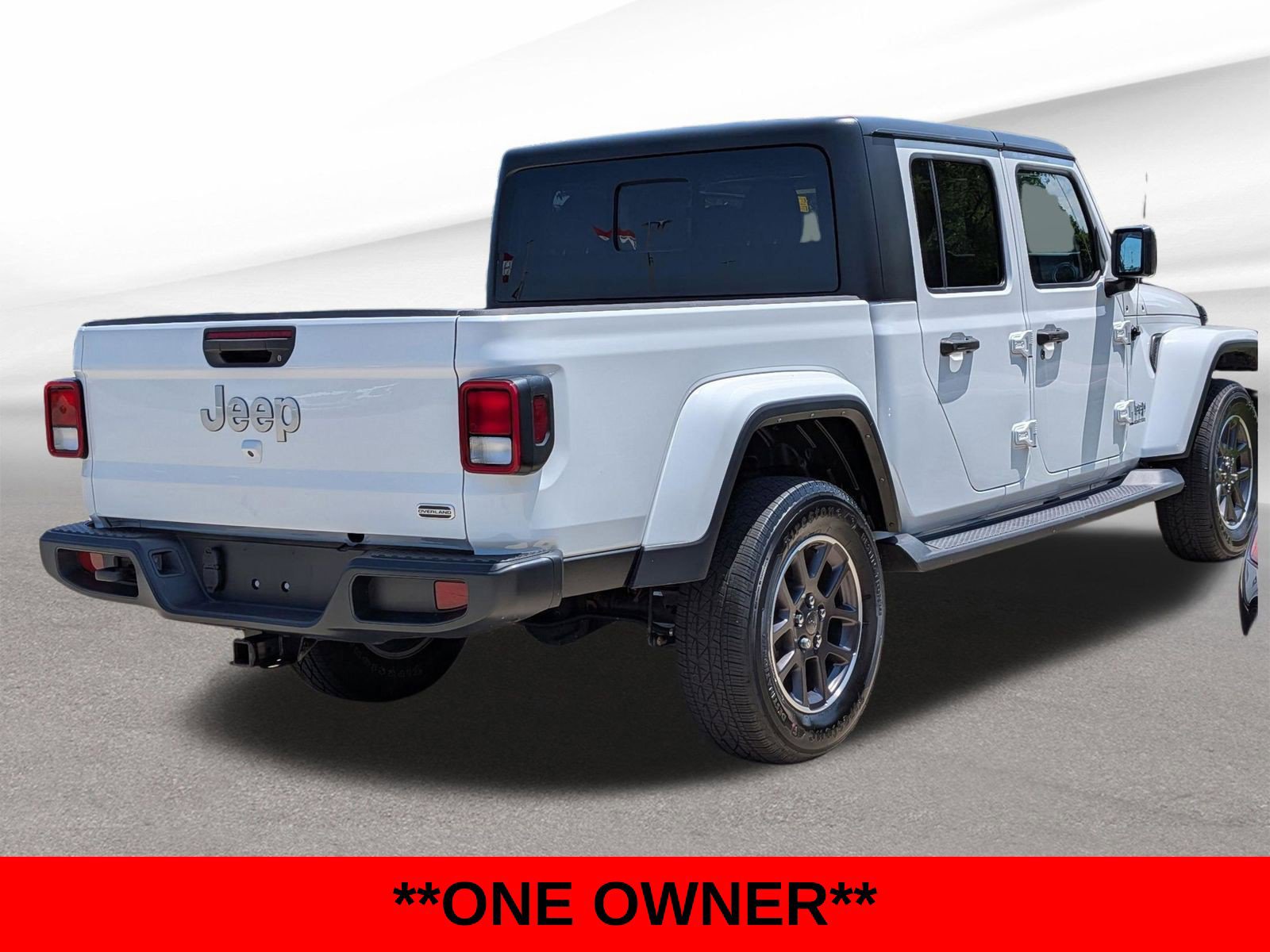 Used 2022 Jeep Gladiator Overland w/ Trailer Tow Package AWD/4WD image 7