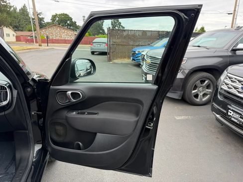Used 2014 FIAT 500L Pop FWD image 14