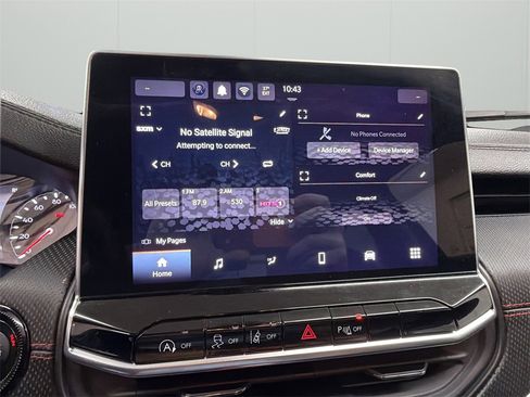 Used 2024 Jeep Compass Trailhawk image 25