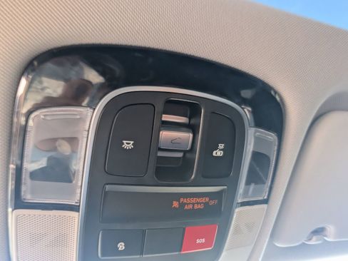 Used 2023 Hyundai Tucson Limited image 23