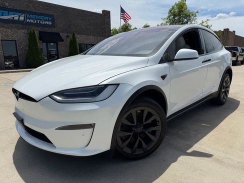 Used 2022 Tesla Model X AWD/4WD image 1
