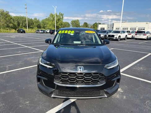 Used 2024 Honda HR-V LX image 8