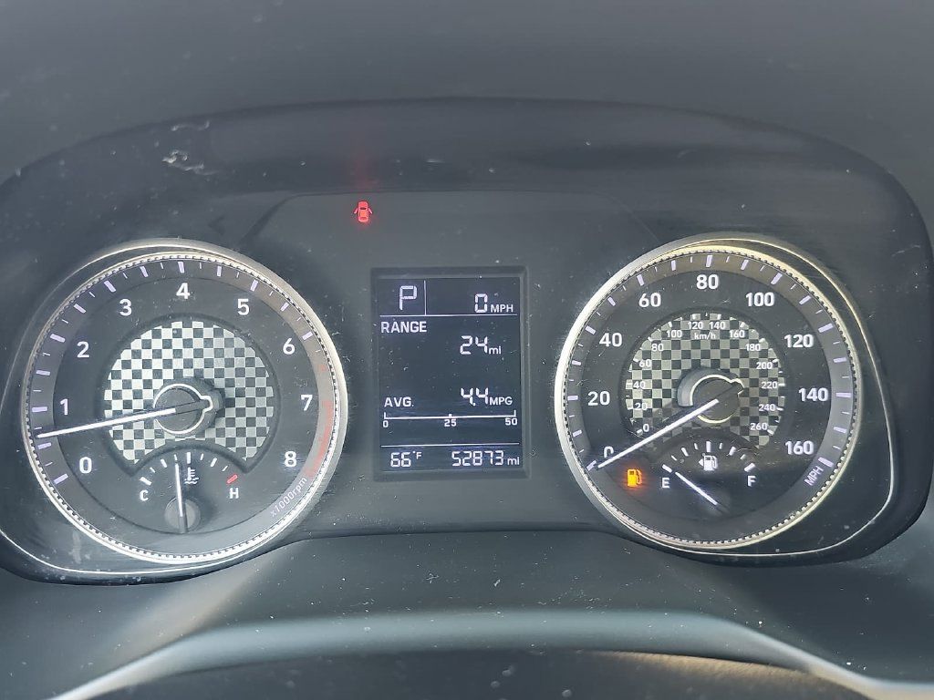 Used 2019 Hyundai Elantra SE FWD image 18