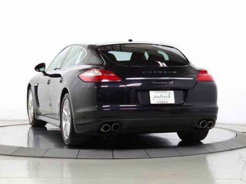 Used 2011 Porsche Panamera 4S image 5