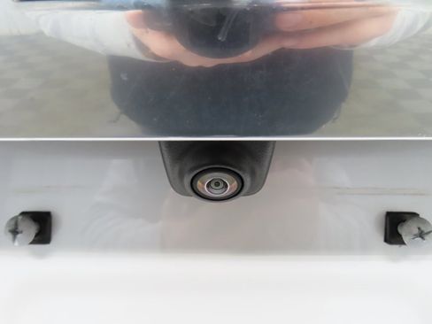 Used 2023 GMC Yukon Denali image 40