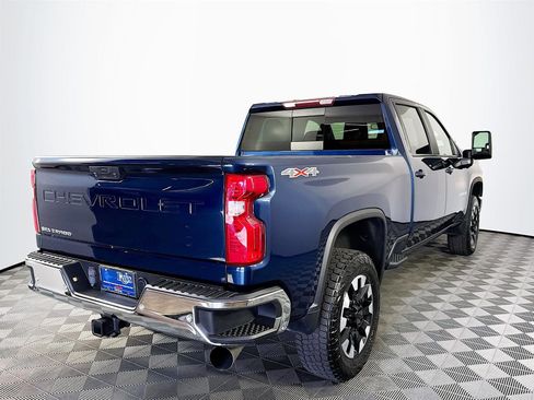 Used 2020 Chevrolet Silverado 2500 LT w/ All Star Edition image 5