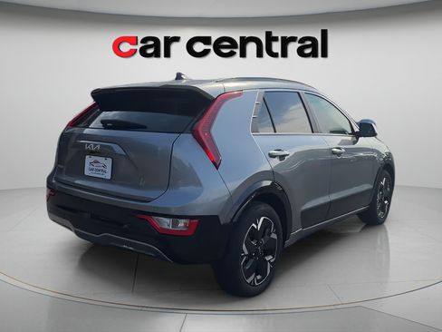 Used 2024 Kia Niro Wind FWD image 5