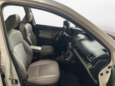 Used 2017 Subaru Forester 2.5i Limited image 15