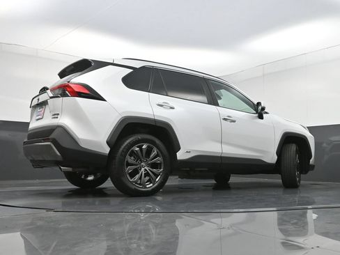 Used 2023 Toyota RAV4 Limited AWD/4WD image 32