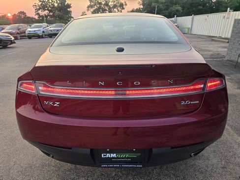 Used 2016 Lincoln MKZ image 14