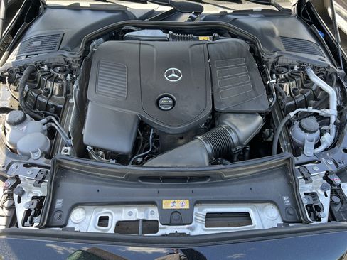 Used 2023 Mercedes-Benz C 300 4MATIC Sedan image 36