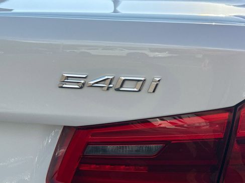 Used 2019 BMW 540i xDrive w/ Convenience Package image 11