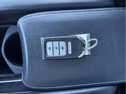 Used 2020 Honda Civic Sport image 10