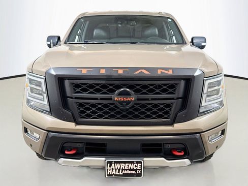 Used 2021 Nissan Titan PRO-4X w/ Pro-4x Convenience Package AWD/4WD image 2