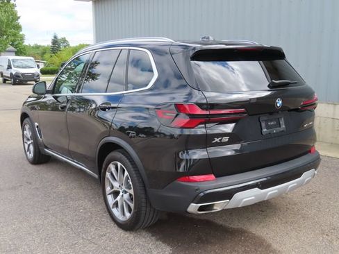 Used 2025 BMW X5 xDrive40i AWD/4WD image 10