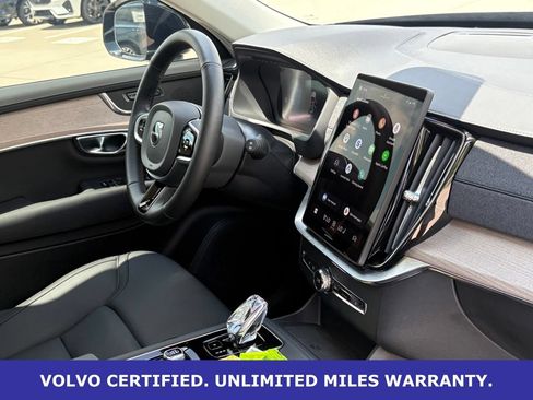 Certified 2025 Volvo XC90 B6 Plus AWD/4WD image 35