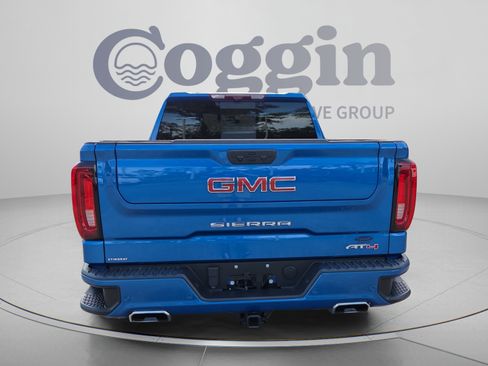 Certified 2024 GMC Sierra 1500 AT4 w/ Technology Package AWD/4WD image 4