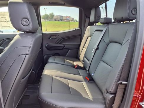 New 2026 GMC Canyon Elevation w/ Convenience Package image 29