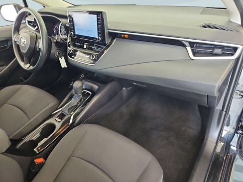 Used 2022 Toyota Corolla LE FWD image 29