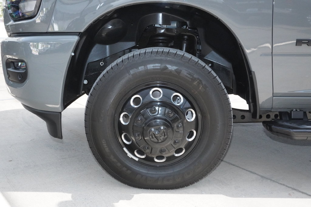 Used 2026 RAM 3500 Lone Star AWD/4WD image 12