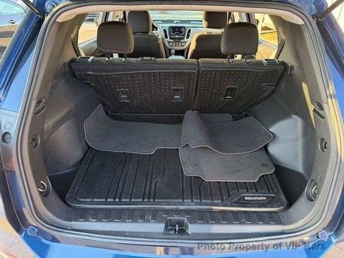 Used 2022 Chevrolet Equinox LS w/ LS Convenience Package image 19