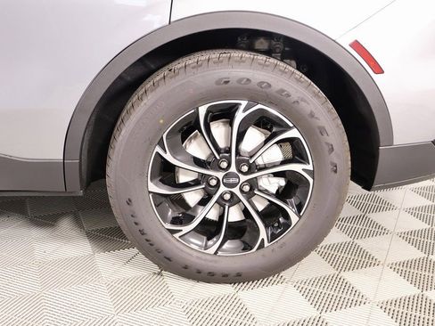 New 2026 Lincoln Nautilus Premier AWD/4WD image 18