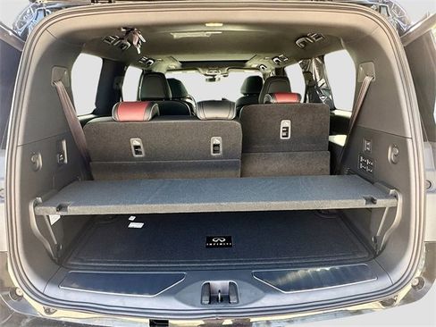 New 2026 INFINITI QX80 Autograph w/ Premium Cargo Package image 39