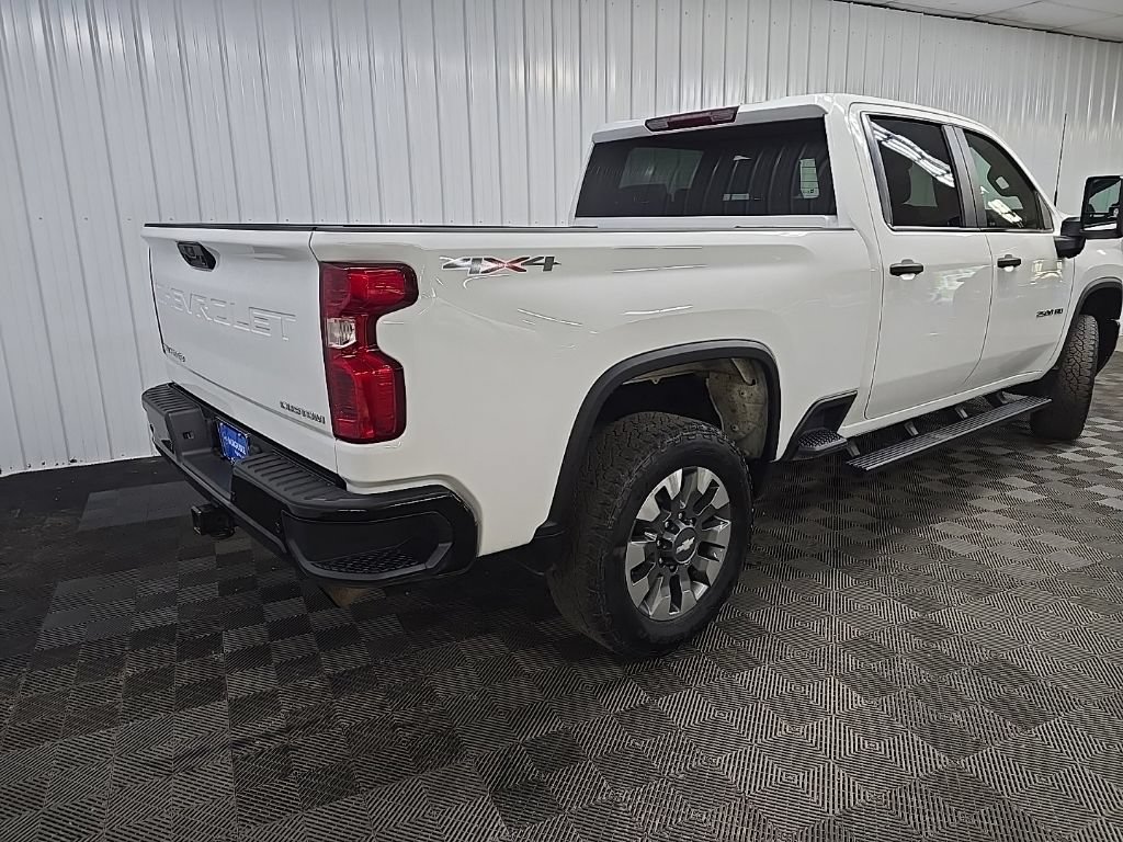 Used 2024 Chevrolet Silverado 2500 Custom w/ Custom Value Package AWD/4WD image 10