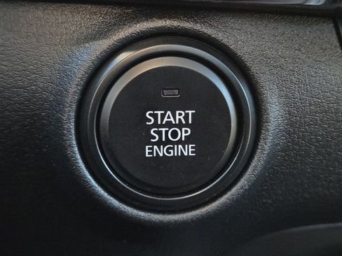 Used 2025 MAZDA MAZDA3 s image 12