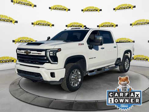 Used 2025 Chevrolet Silverado 2500 LT w/ Z71 Chrome Sport Edition AWD/4WD image 1
