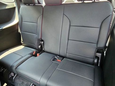 New 2025 Chevrolet Traverse RS w/ LPO, Floor Liner Package image 19