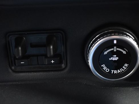 New 2026 Lincoln Navigator L Black Label AWD/4WD image 30