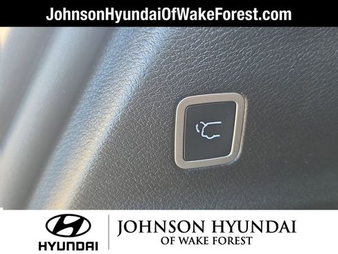 Used 2022 Chrysler Pacifica Limited w/ S Appearance Package image 23