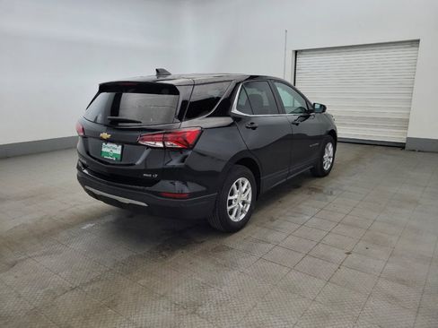 Used 2023 Chevrolet Equinox LT w/ Driver Convenience Package image 9