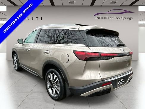 Certified 2023 INFINITI QX60 Luxe w/ Performance Audio Package image 5