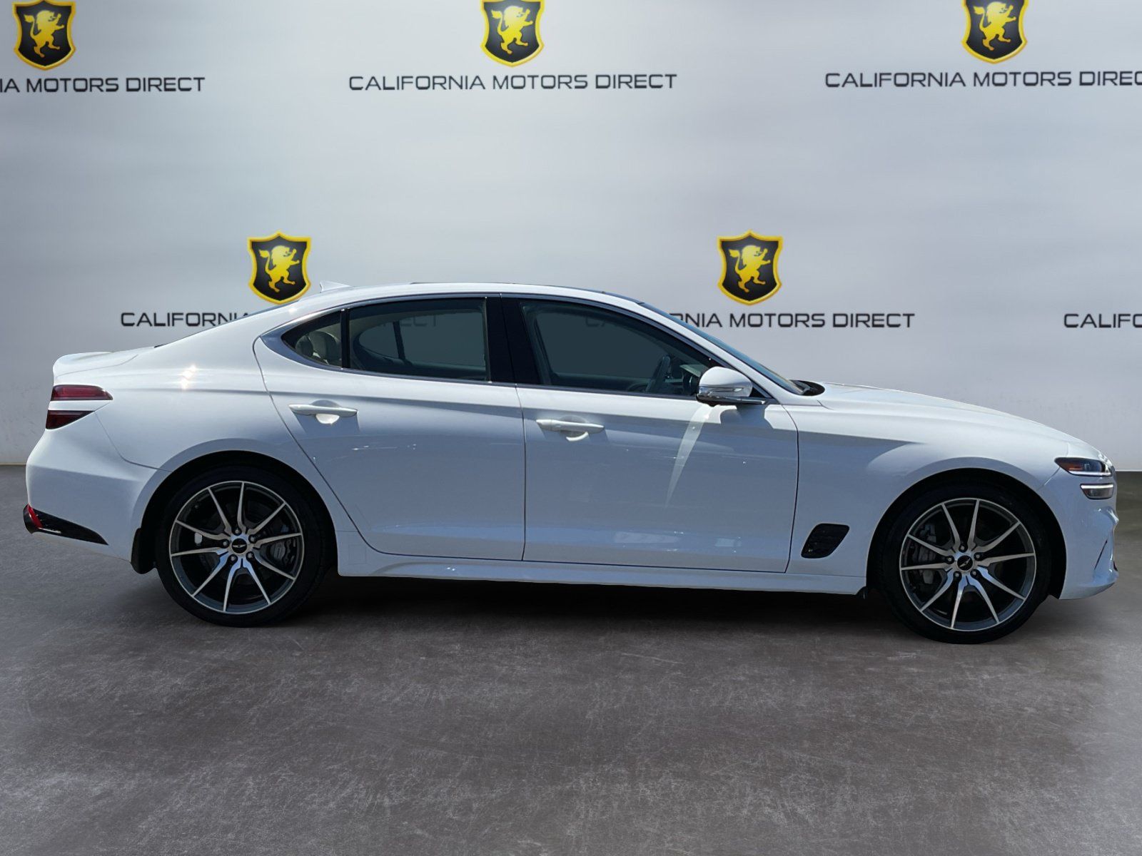 Used 2026 Genesis G70 2.5T Prestige RWD image 4