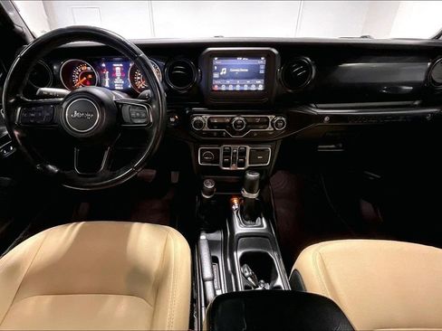 Used 2020 Jeep Wrangler Unlimited Sport image 18