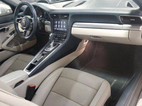 Used 2018 Porsche 911 Carrera image 24