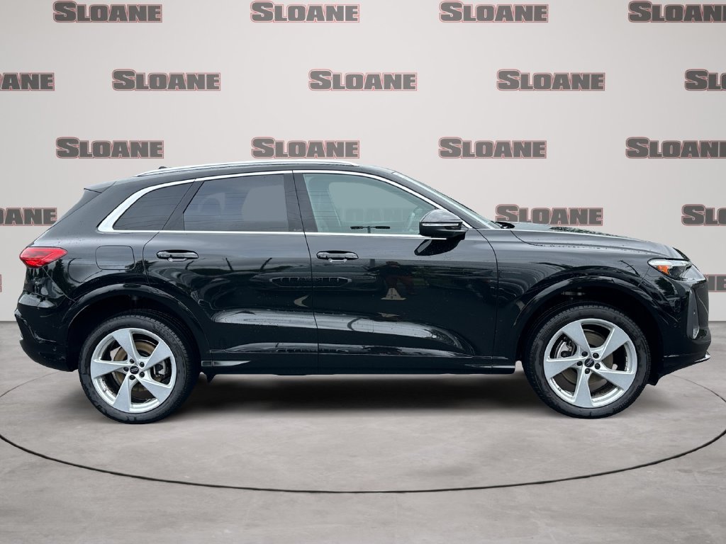 Certified 2025 Audi Q5 Premium w/ Premium Plus AWD/4WD image 6