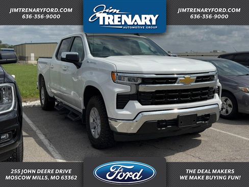 Used 2025 Chevrolet Silverado 1500 LT image 1