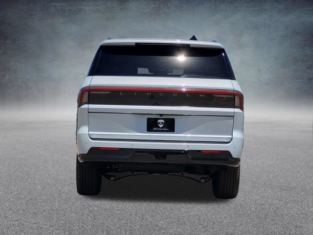 New 2026 Lincoln Navigator L Reserve AWD/4WD image 6
