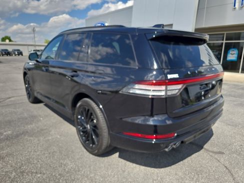 Used 2025 Lincoln Aviator Reserve w/ Jet Appearance Package AWD/4WD image 8