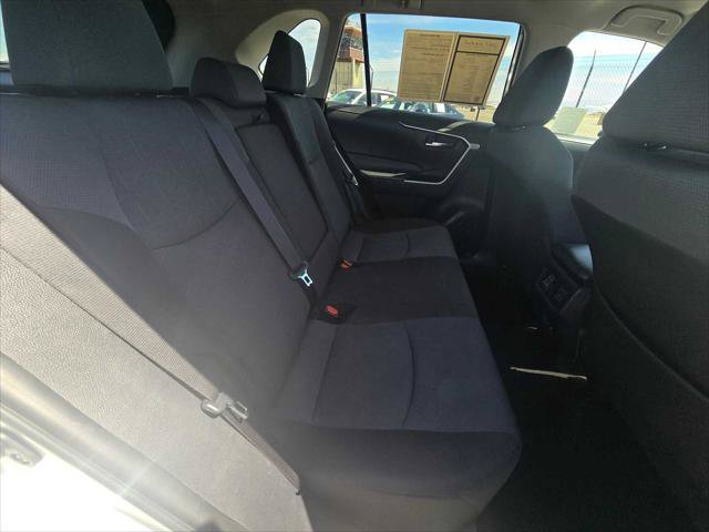Used 2024 Toyota RAV4 XLE FWD image 12
