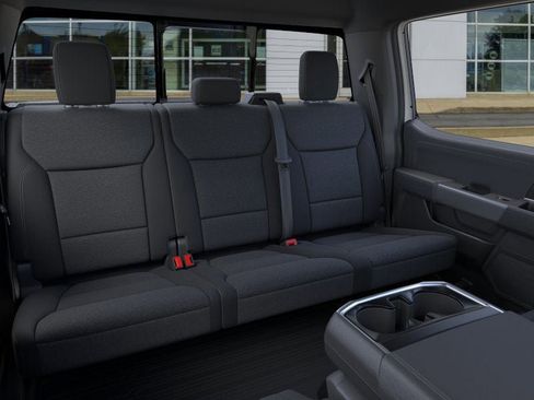 New 2026 Ford F150 XLT w/ Equipment Group 302A MID image 11