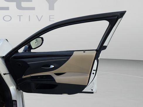 Certified 2021 Lexus ES 350 w/ Premium Package FWD image 20
