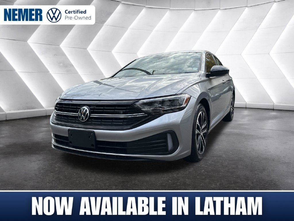 Used 2024 Volkswagen Jetta Sport FWD image 1